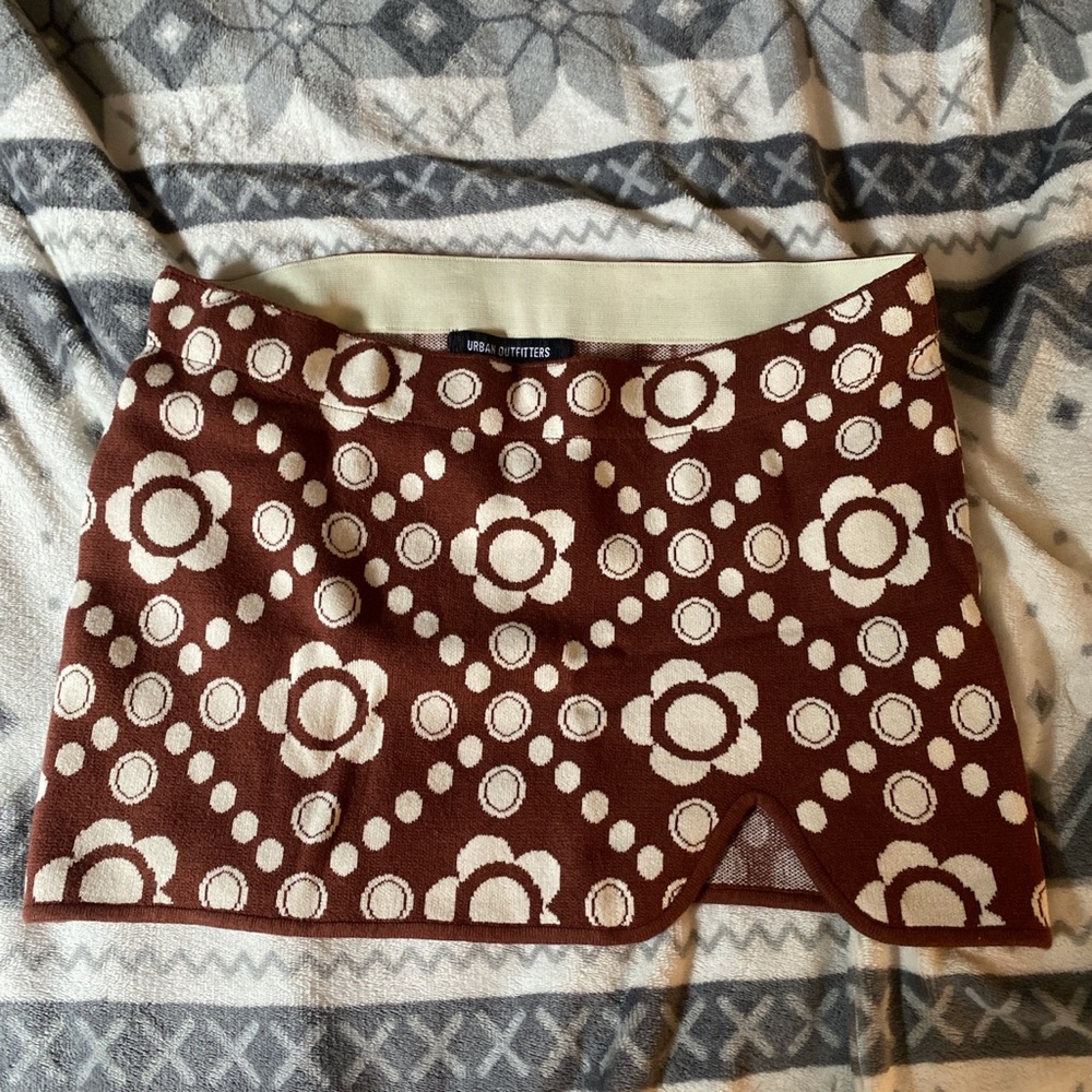 urban outfitters mini skirt
